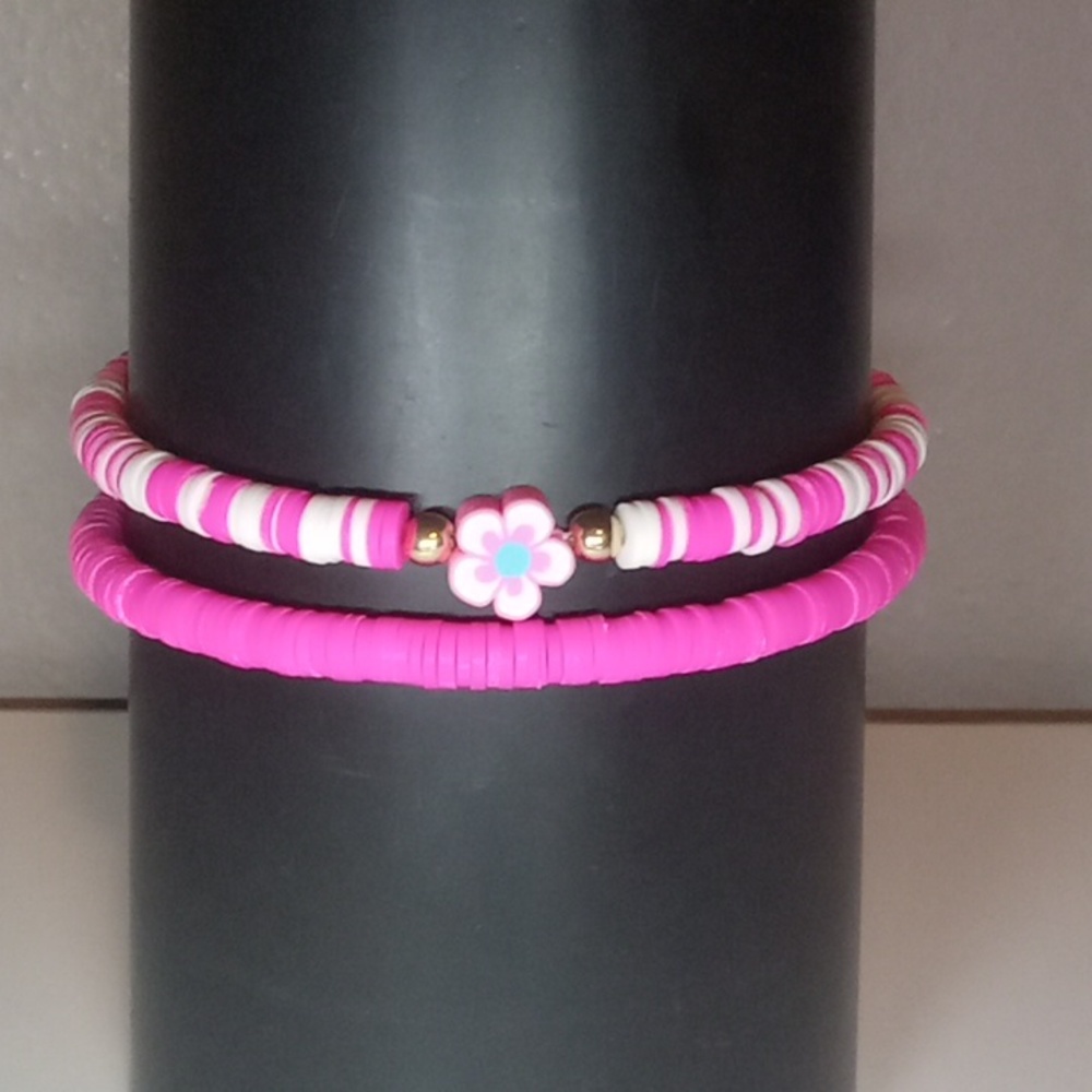 2 preppy bracelets! ❤️